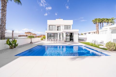 Villa a La Marina, Alicante, La Marina - € 595.000 | Ref: 6117 - foto 41